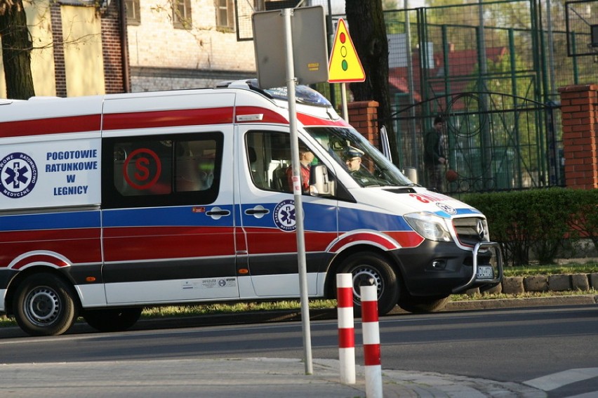 Wypadek na ulicy Chojnowskiej w Legnicy (ZDJĘCIA)