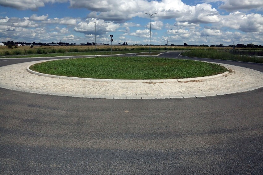 Będzie nowa droga na byłym lotnisku w Legnicy, zobacz jak obecnie wygląda