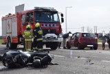 Żydowo. Poważny wypadek z udziałem motocyklisty. Motocykl całkowicie rozbity! [FOTO]