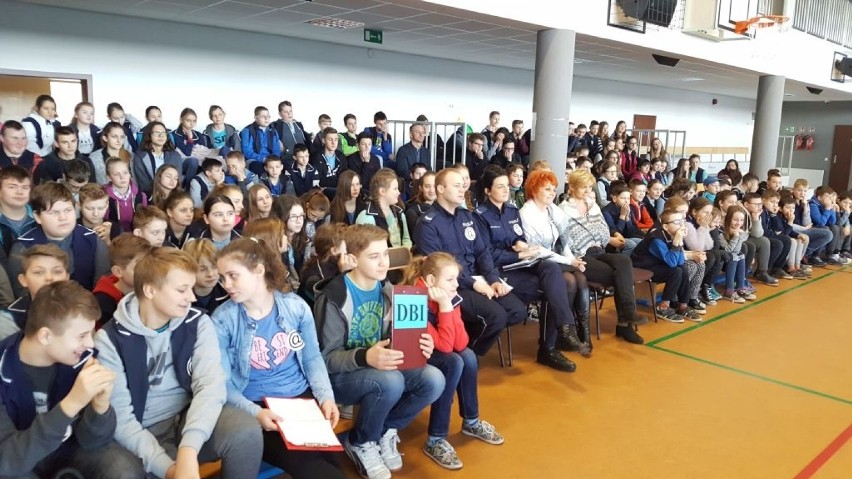 Dzień Bezpiecznego Internetu w Szkole Podstawowej w Nowych Zdunach [Zdjęcia]