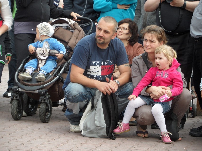 Tłumy na festynie u św. Stanisława na os. Pawlikowskiego i na Pikniku Rodzinnym na os. Sikorskiego