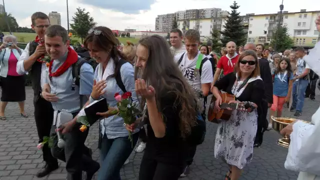 Powrót pielgrzymów parafii bł. Karoliny