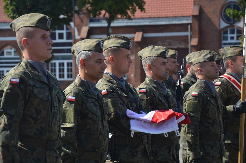 Malbork. Święto Lotnictwa w 22 Bazie Lotnictwa Taktycznego [ZDJĘCIA]. "Żebyśmy jak najprędzej wzbili się w powietrze"