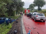 Wypadek na rondzie w Grądach pod Otmuchowem. 20-letni sprawca miał 2 promile alkoholu