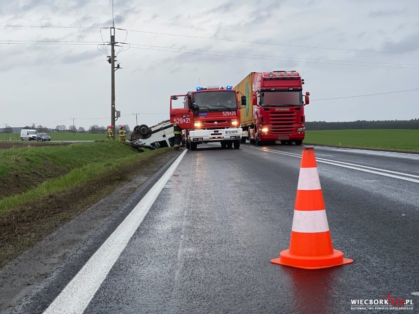 W Zamartem na DK 25 kierowca dostawczego Iveco stracił...