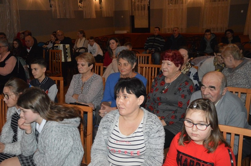 Koncert Kolęd i Pastorałek w Miejsko-Gminnym Ośrodku Kultury...