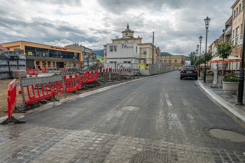 Rewitalizacja rynku w Muszynie. Centrum uzdrowiska to jeden wielki plac budowy [ZDJĘCIA]