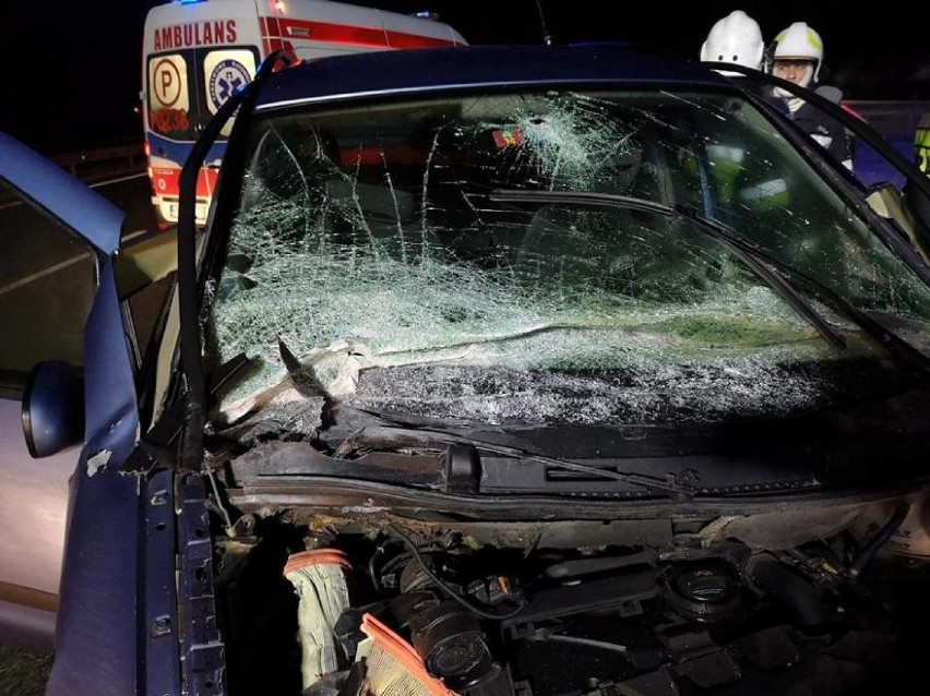 Wypadek na autostradzie A2. Mieszkaniec powiatu pilskiego uderzył w tył naczepy ciężarówki!