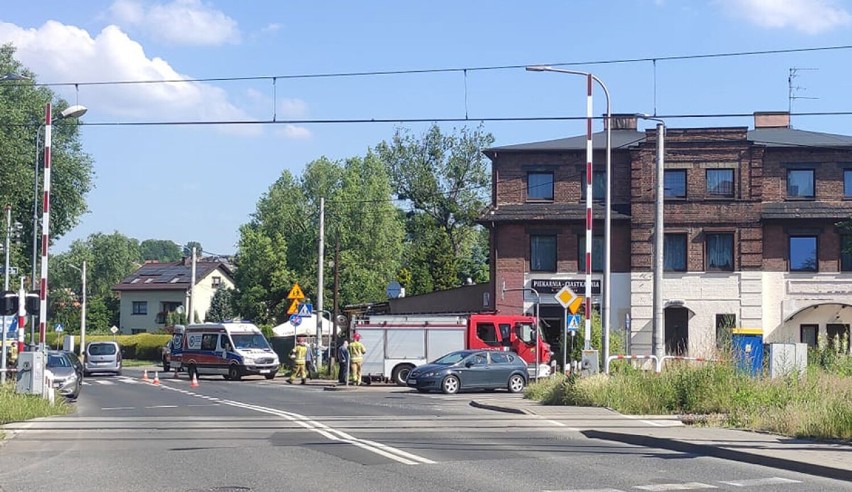 Wypadek w południowej części Katowic. Na miejscu pracują już służby ratunkowe