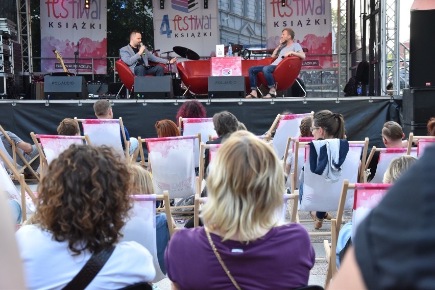 Tomasz Organek przyciągnął na Plac Wolności w Opolu tłumy...