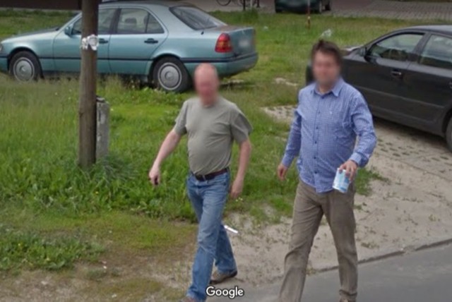 Mieszkańcy 1000-lecia w Zduńskiej Woli na Google Street View. Sfotografowali cię?