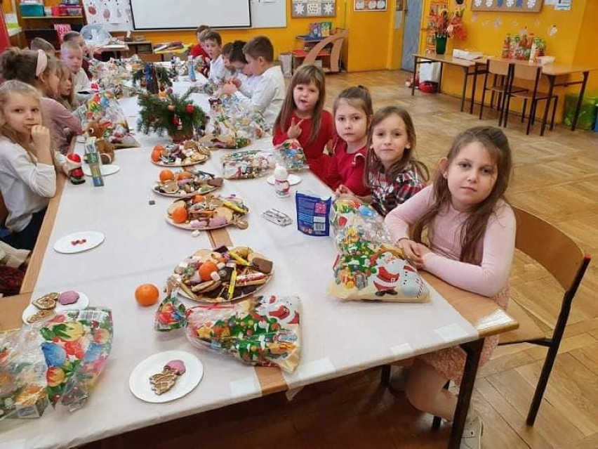 Wigilia klasowa w okolicznych szkołach podstawowych [ZDJĘCIA]