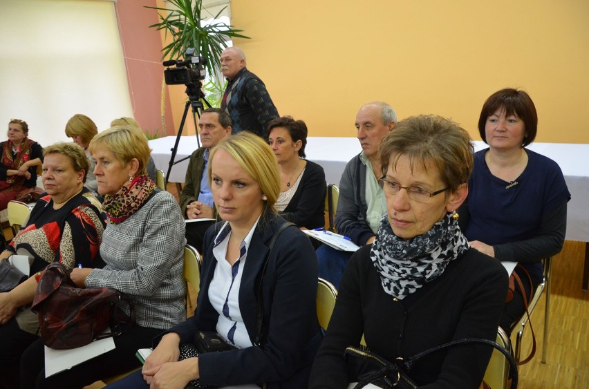 Trwa I Forum Organizacji Pozarządowych Powiatu Wieluńskiego[Program]