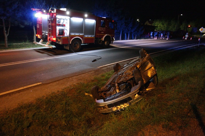 Gierczyce. Wypadek na drodze wojewódzkiej nr 967, jedna osoba ranna - zobacz zdjęcia