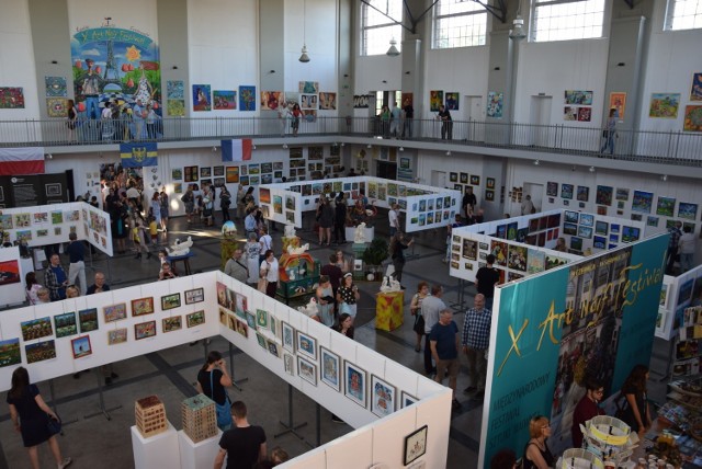Art Naif Festiwal w Galerii Szyb Wilson w Katowicach