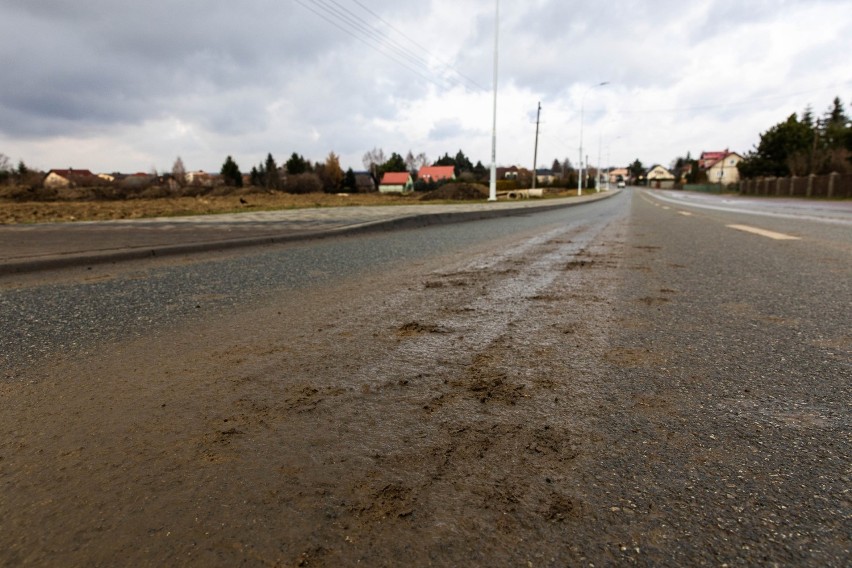 Wykonawca zapewnia, że natychmiastowo wszelkie...