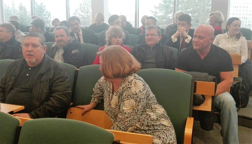 Protest kierowców w Jastrzębiu, sesja nadzwyczajna w radzie...