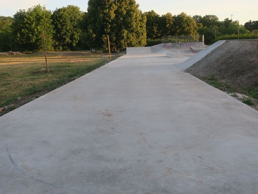 Skatepark na bydgoskim Górzyskowie prawie gotowy. Obiekt został rozbudowany [zdjęcia]