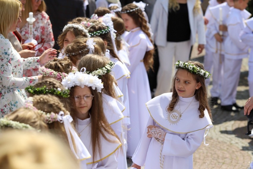 W sobotę 20 maja odbyła się również Pierwsza Komunia dzieci...