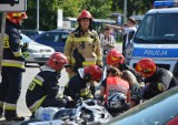 Wypadek w Łowiczu. 18-letnia motocyklistka zderzyła się z kierowcą BMW na ul. Starorzecze [ZDJĘCIA]