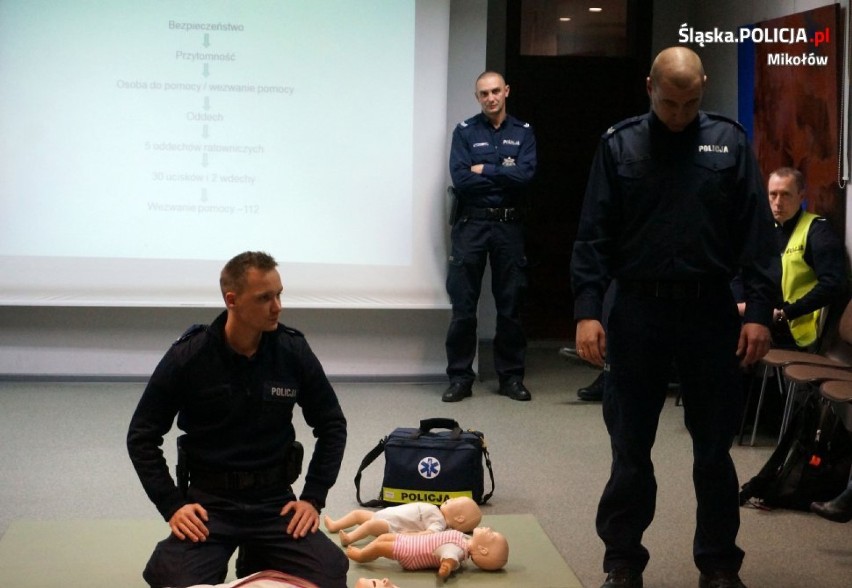Policja w Mikołowie: uczyli rodziców pierwszej pomocy