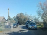 Policyjna interwencja w gminie Rzeczyca zakończona oddaniem strzałów ostrzegawczych