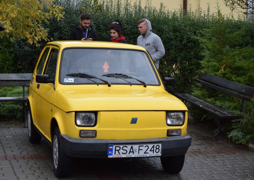 Bieszczadzki Charytatywny Rajd "Malucha" w Sanoku. Udało się zebrać ponad 16 tys. złotych [ZDJĘCIA]