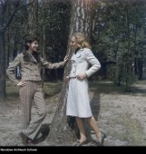 Moda w PRL była inspirowana francuską. Było kolorowo i z klasą. Zobaczcie archiwalne zdjęcia