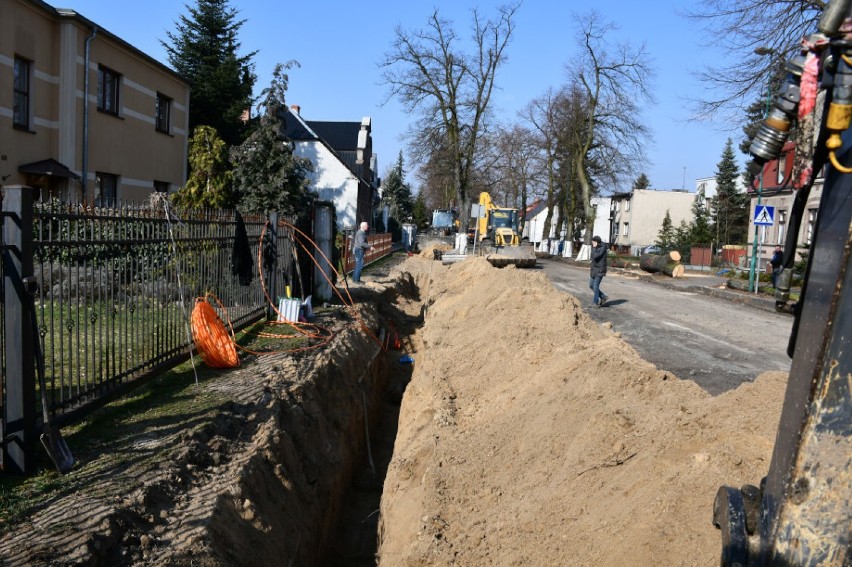 Postępują prace przy budowie ul. Lipowej w Wolsztynie i przebudowie trasy Przemęt-Bucz