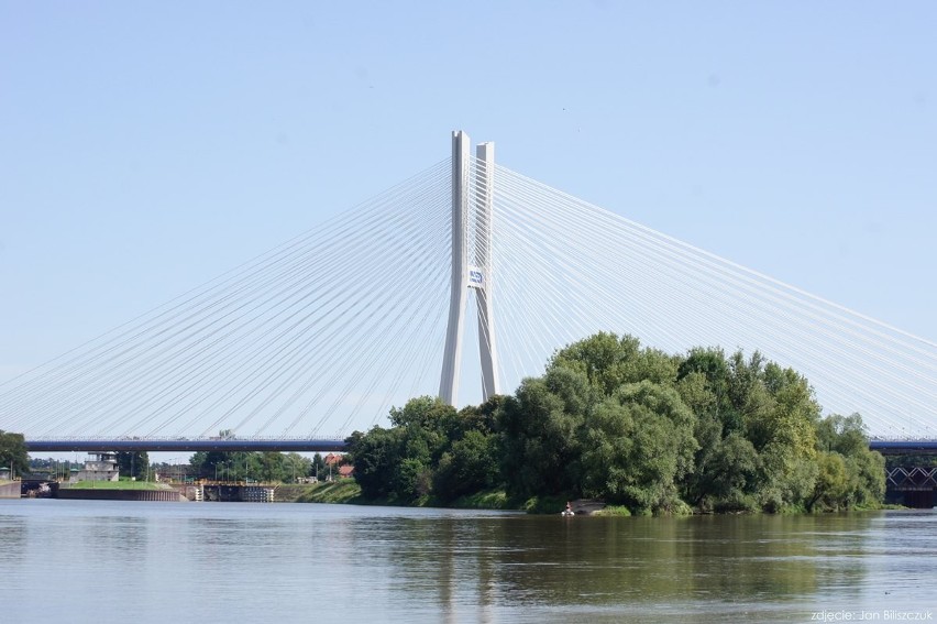1. miejsce

Most Rędziński, Zespół Badawczo-Projektowy Mosty...