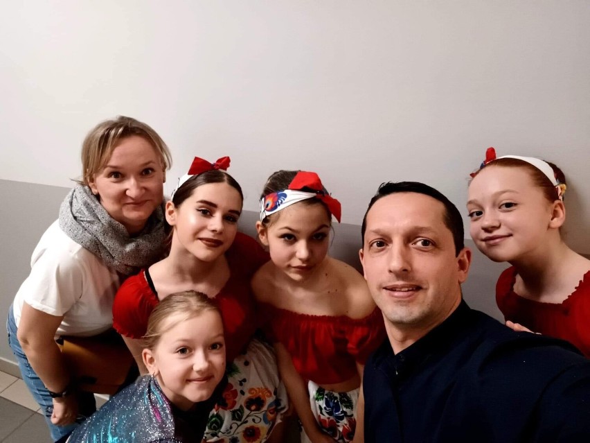 Worek medli na marcowych turniejach tancerek z SP nr 8 w Lęborku 