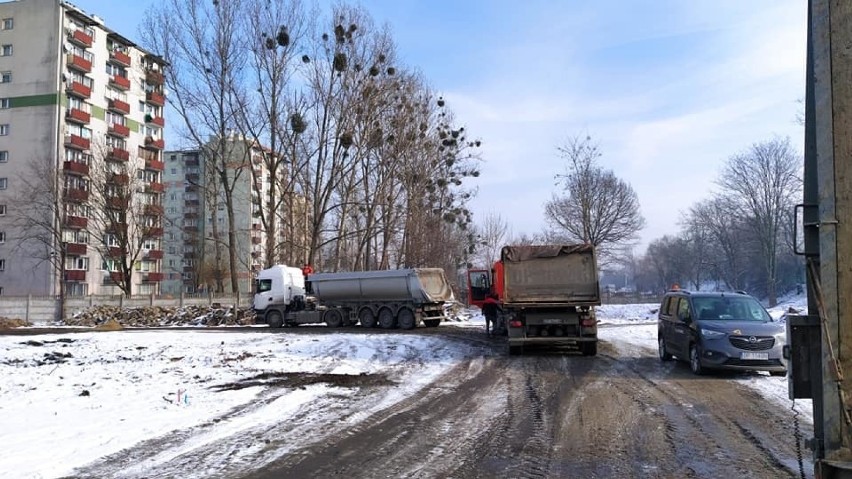 Centrum przesiadkowe Opole Zachodnie. Kończy się wycinka...