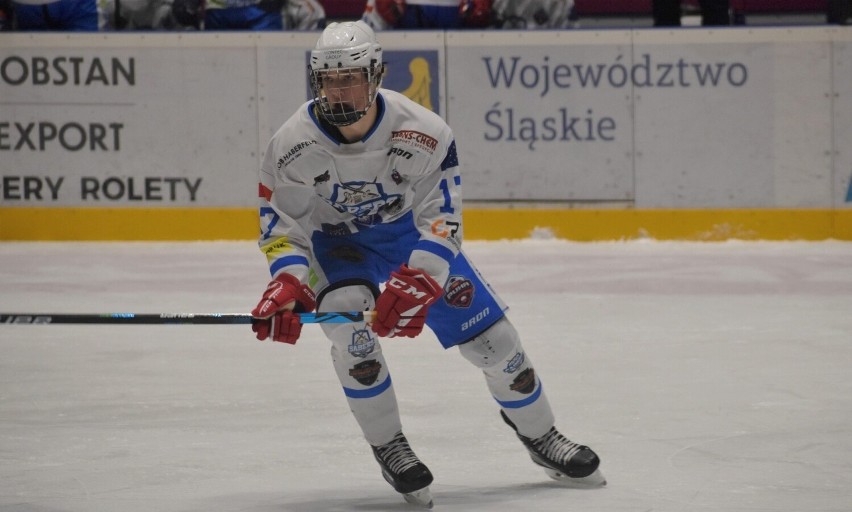 Michał Kowalczuk najlepszym debiutantem międzynarodowej uniwersyteckiej ligi hokejowej. Sprawdził się także poza lodową taflą