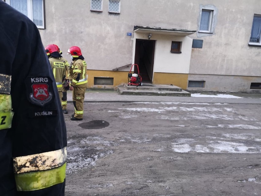 Gmina Kuślin: Wyciek gazu w bloku w Michorzewie. Ewakuowano mieszkańców. Doszło też do pożarów [FOTO]