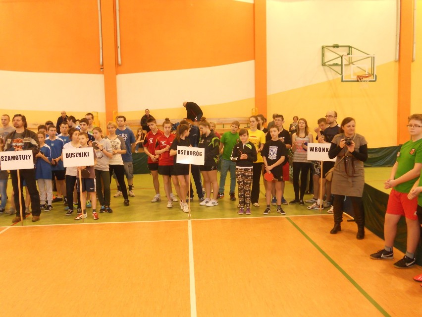 Mistrzostwa powiatu w tenisie stołowym w Ostrorogu