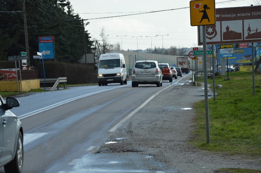 Tarnów-Szczucin. Najwyższy czas przebudować drogę nr 73