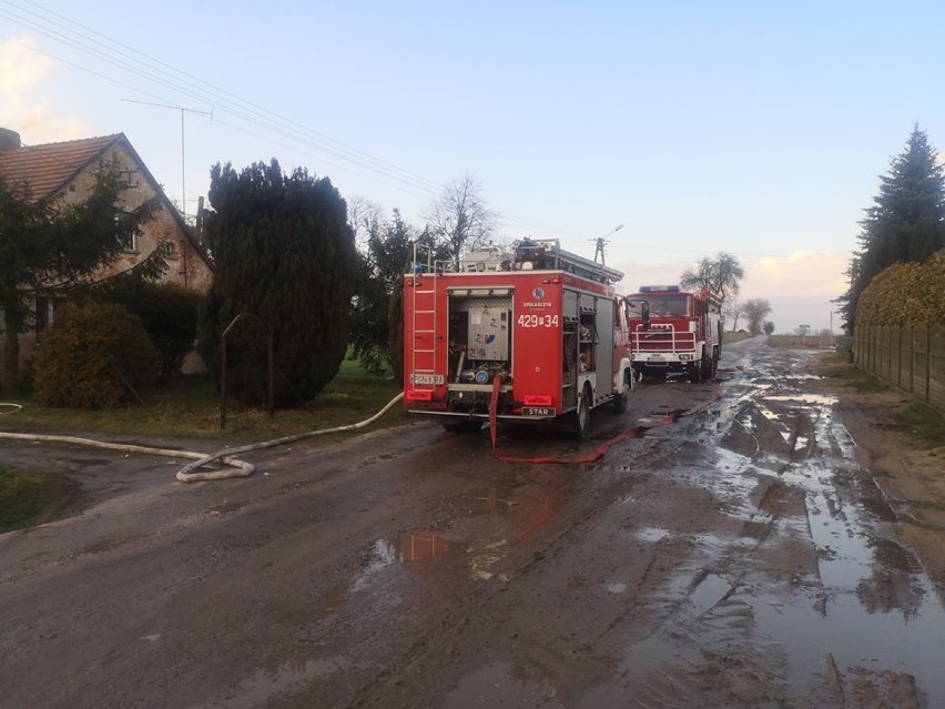 Pożar samochodu osobowego w miejscowości Charbowo