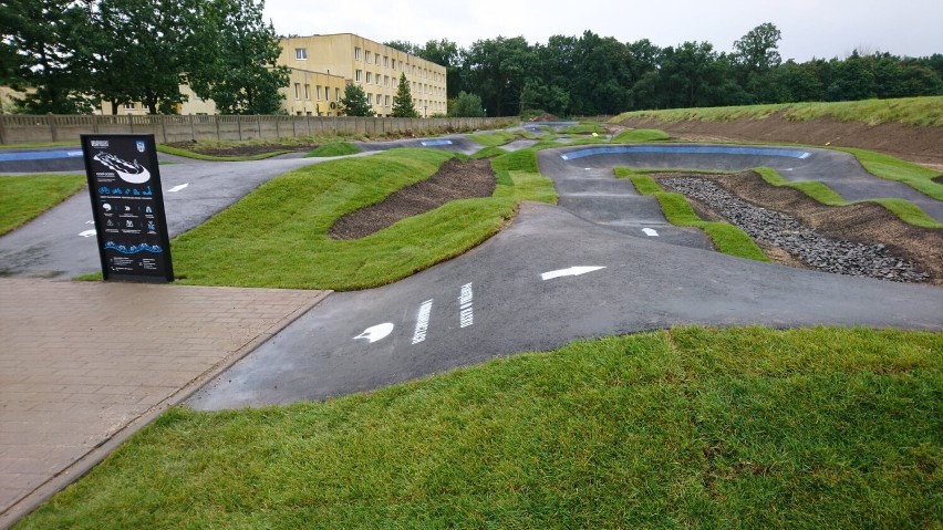 2 października 2021 pumptrack na stadionie w Szprotawie...