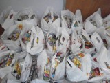 200 paczek z żywnością dla seniorów z Elbląga. Trafią do potrzebujących przed świętami Wielkanocy 2020