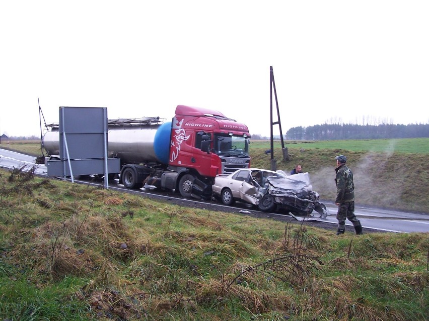 W wypadku pod Gwieździnem ranny został kierowca toyoty