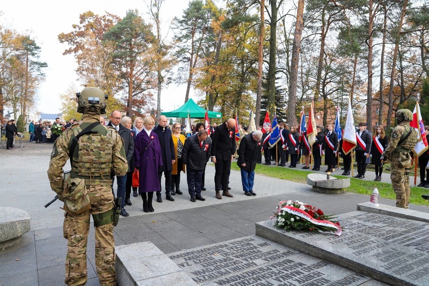 Lubliniec. Święto Niepodległości na Cmentarzu Wojskowym