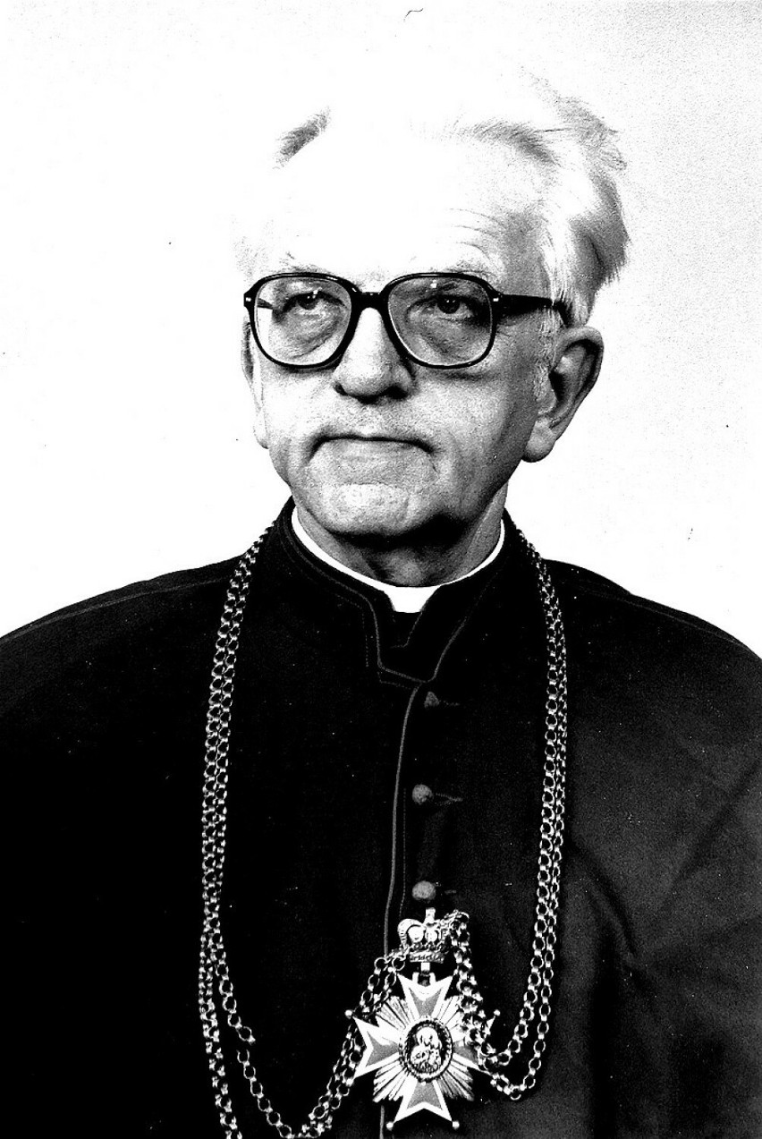 Nie żyje ks. Jan Szkoc. Miał 93 lata. Utworzył Hospicjum Sosnowieckie i Liceum Katolickie w Sosnowcu