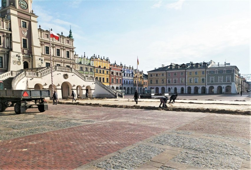 Demontaż zamojskiego lodowiska