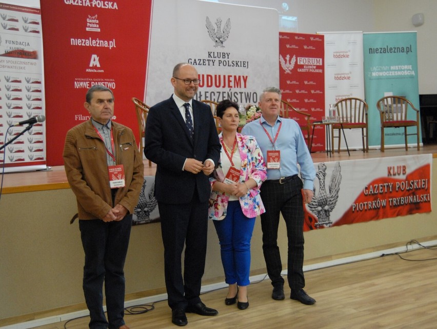 Forum Klubów Gazety Polskiej odbywa się w Piotrkowie Trybunalskim. Wśród gości znani politycy nie tylko z regionu - ZDJĘCIA 