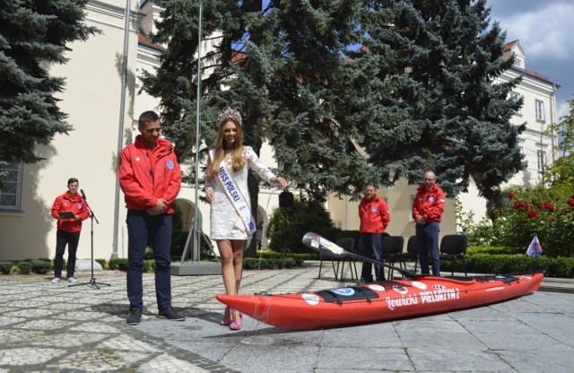 Matką chrzestną "Łowickiego Pielgrzyma 2" została Magdalena Bieńkowska, Miss Polski 2015.