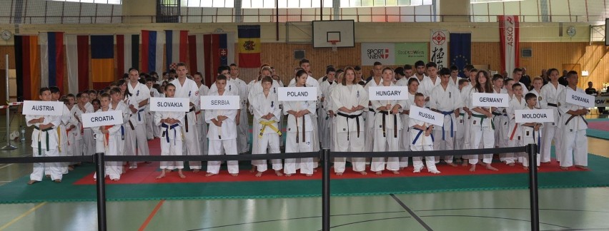Medale zawodników Malborskiego Klubu Kyokushin Karate w Austrian Kyokushin Open