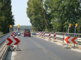 Drogowcy zamknęli most na Sole w Łękach w ciągu drogi 949