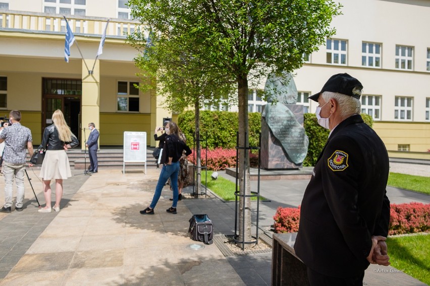 Tarnów. Zastrzyk gotówki z Grupy Azoty dla brzeskiego szpitala na walkę z koronawirusem [ZDJĘCIA]