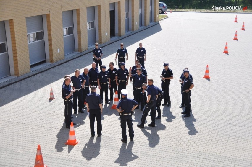 Najlepsi policjanci z drogówki rywalizują w Gliwicach ZDJĘCIA