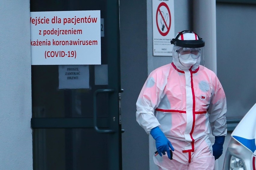 Koronawirus. Cztery kolejne osoby zmarły w Małopolsce z powodu COVID-19. W tym 34-letni mężczyzna
